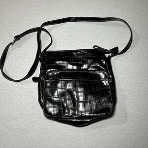 RELIC Womens Black Faux Leather Moc Croc Cross Body Shoulder Bag, Vegan